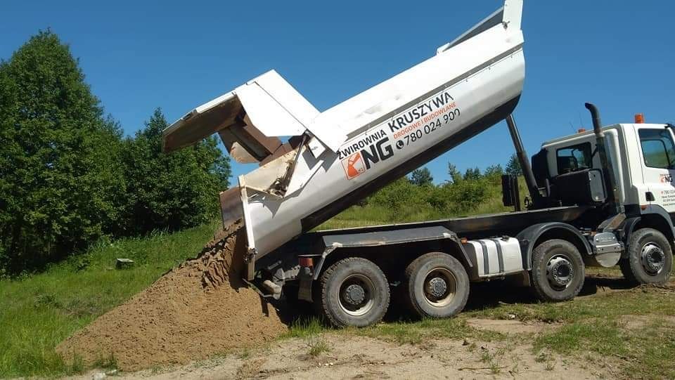 Piasek żwir ziemia ŻwirowniaNG