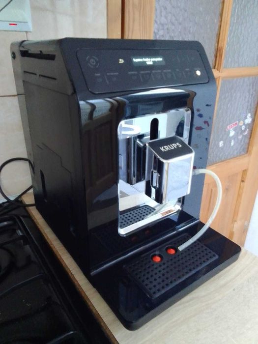 Ekspres do kawy KRUPS EA 89 , tylko 1300 kaw! Zadbany Wawa