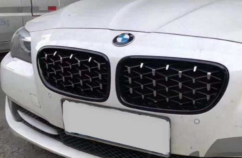 Решетка радиатора BMW 5 серии F10 стиль Diamond Chrome-Black