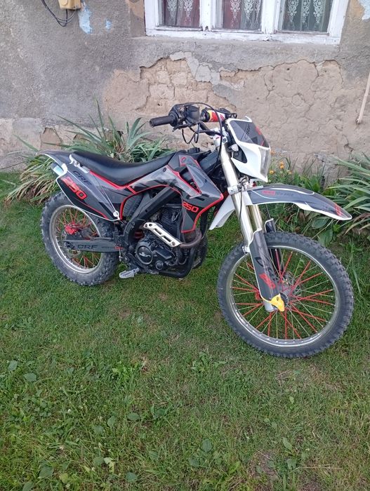 CRF ексдрайв ...