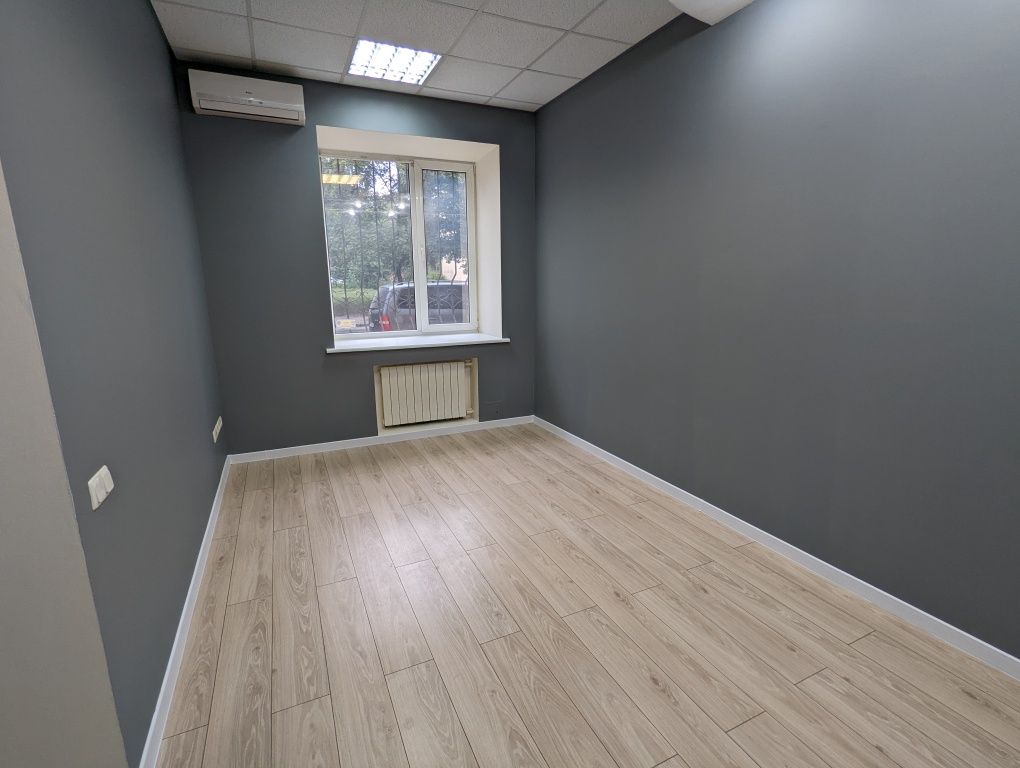 Здам в оренду під офіс приміщення вул. Довнар-Запольского 4
