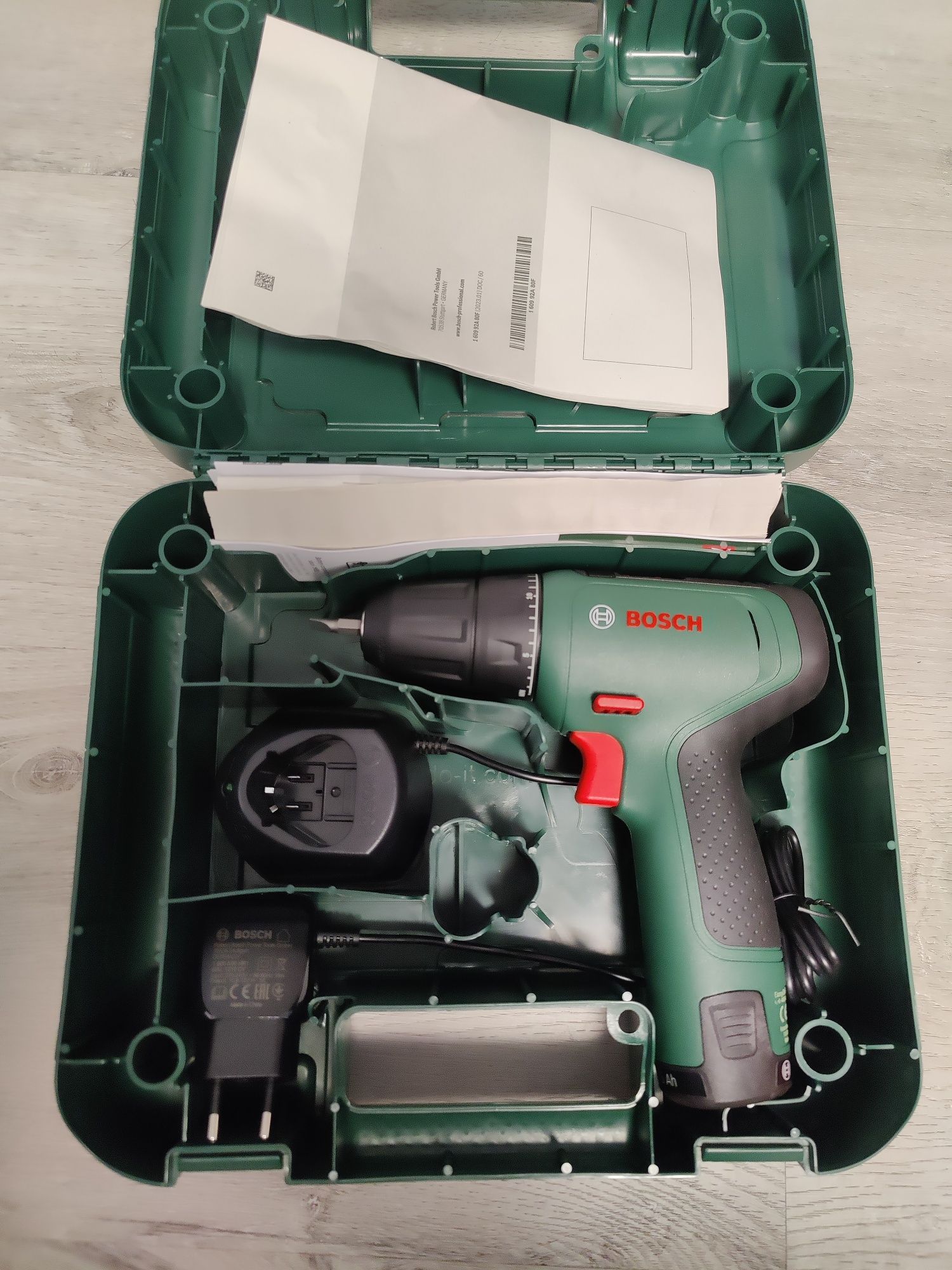 Wkrętarka Bosch Easy Drill 1200 12 v 2 lata gwarancji