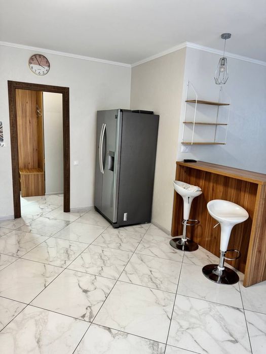 Здам в Оренду трьох кімнатну квартиру ЖК "Континент"