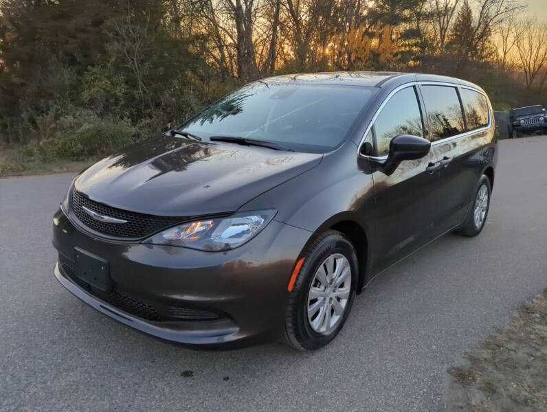 2021 Chrysler Voyager L
