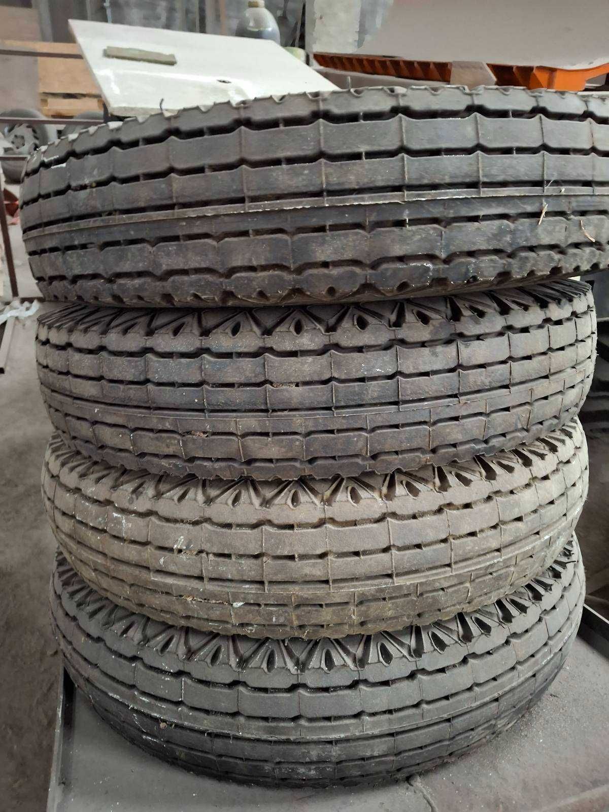 Продам автошини б/у