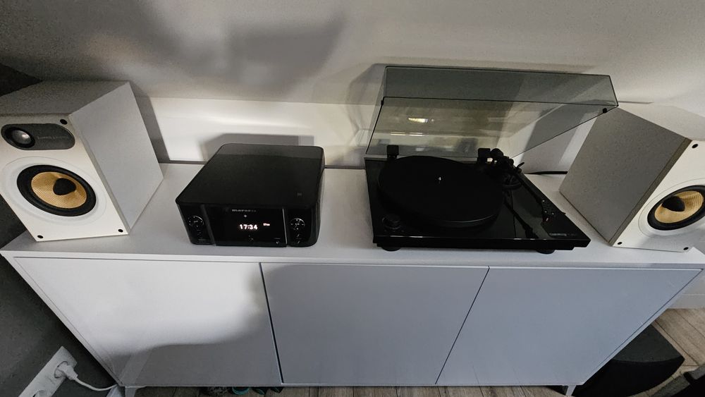 Marantz mcr 611, bowers wilkins 686 ,reloop turn 3 mk2 sub yamaha