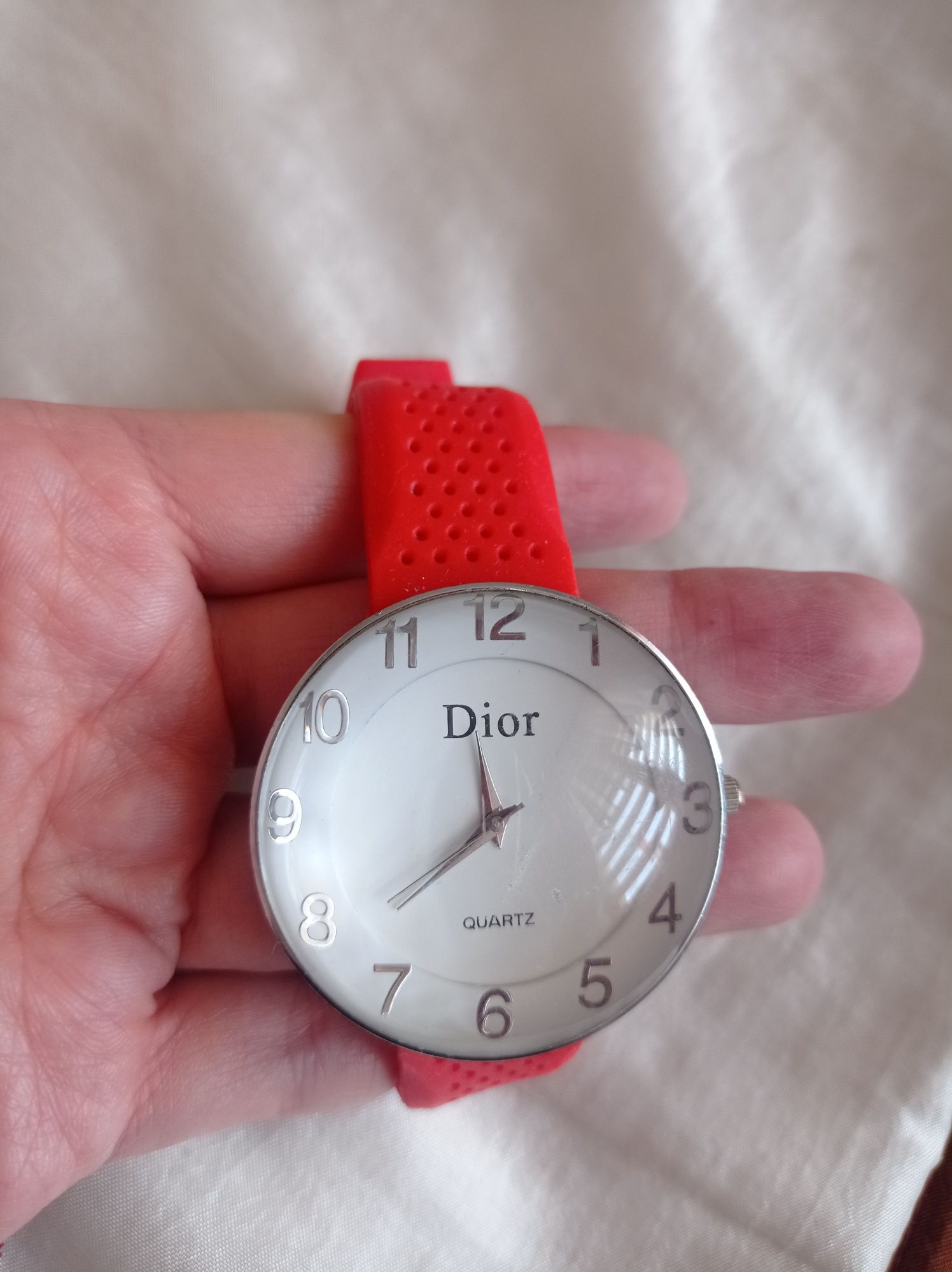 Piękny zegarek Dior