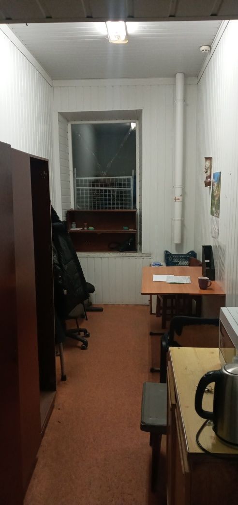 Сдам Базу Склады 500кв.+Офисные помещения 200кв.м. ул.Зачиняева.