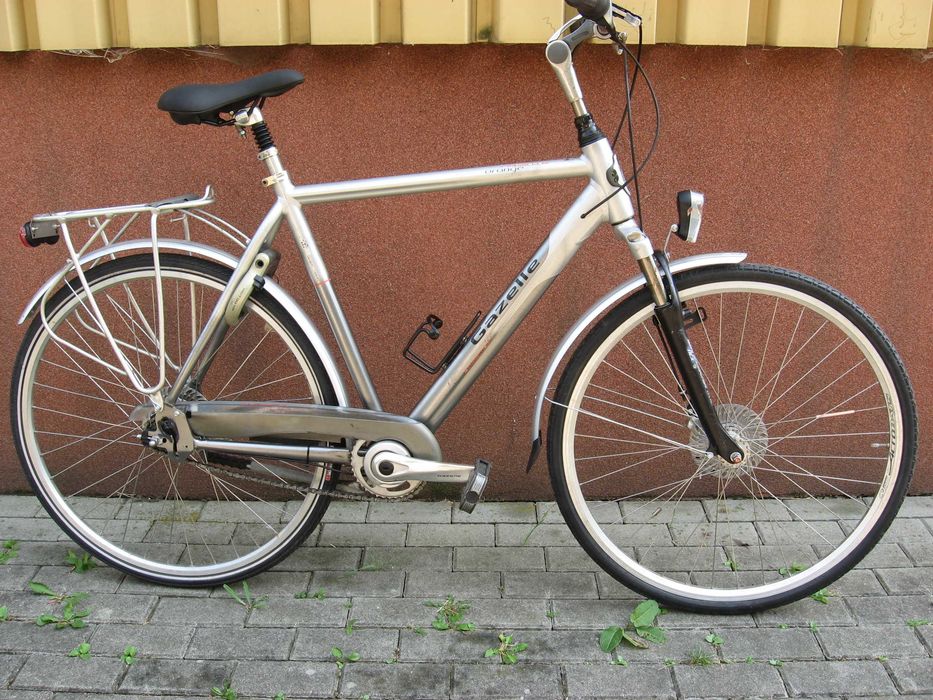 Aluminiowa męska trekkingowa Gazelle koła 28