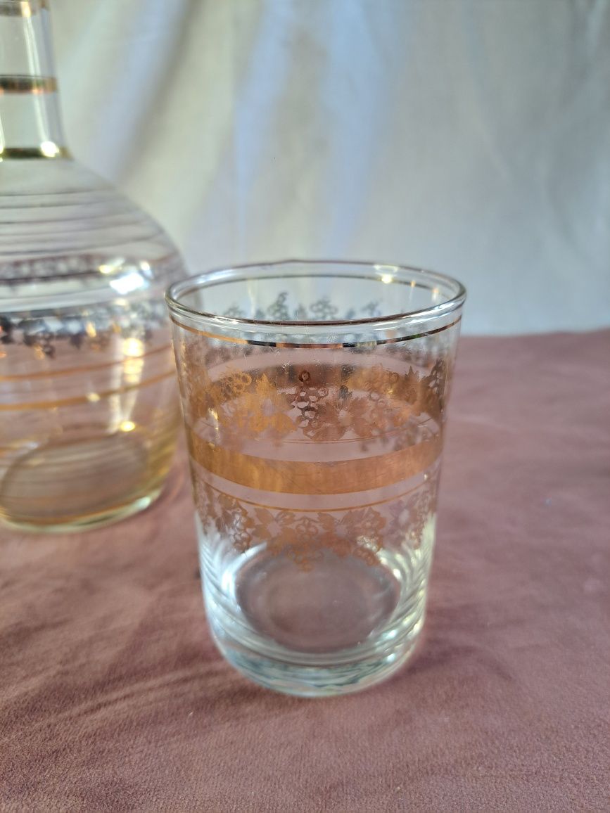 Karafka plus szklanki i Kieliszek 16