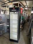 Vitrine vertical refrigerada - Seminova