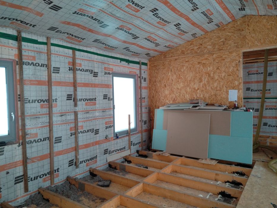 Docieplenia metodą wdmuchiwania Celuloza Wełna  Piana Pur