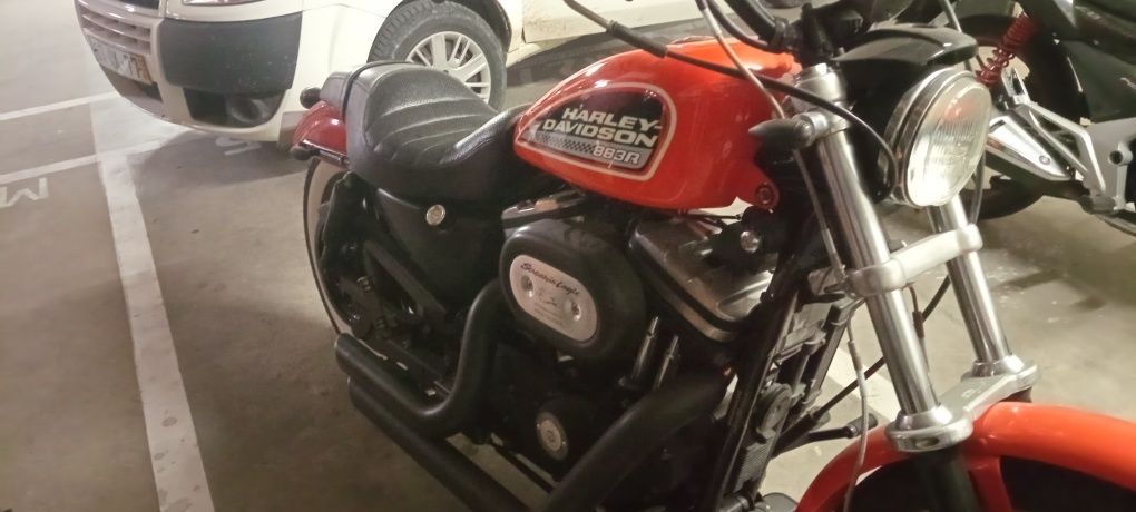 Harley Davidson sporster XL 883R
