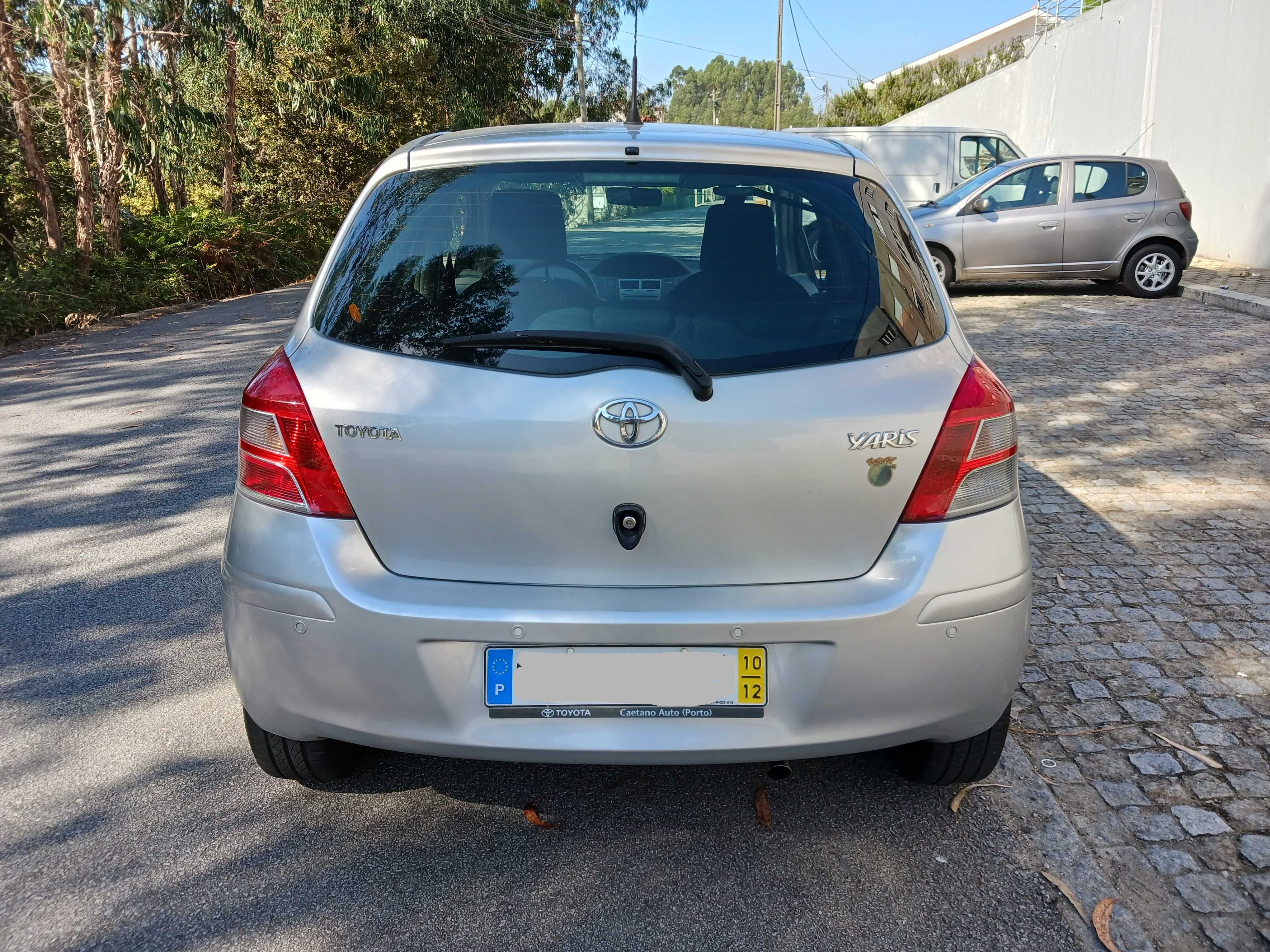 Toyota Yaris, 1.33 5P Sport Rock In Rio - c/AC e sensores estaciona/