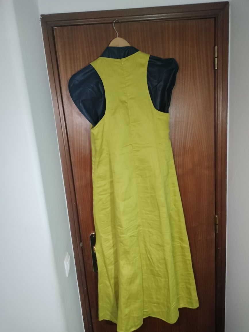 Vestido de linho cor Lima Massimo Dutti 42