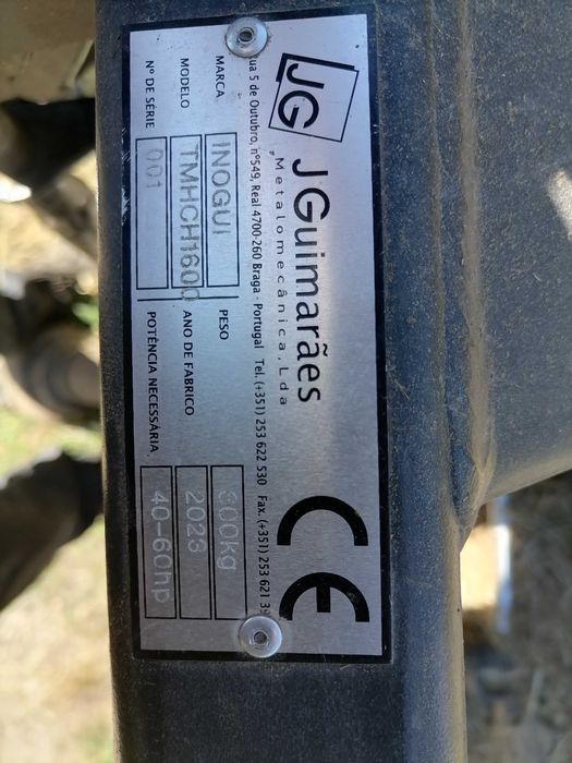 Troco ou vendo Trituradora martelos semi-florestal 1.60m