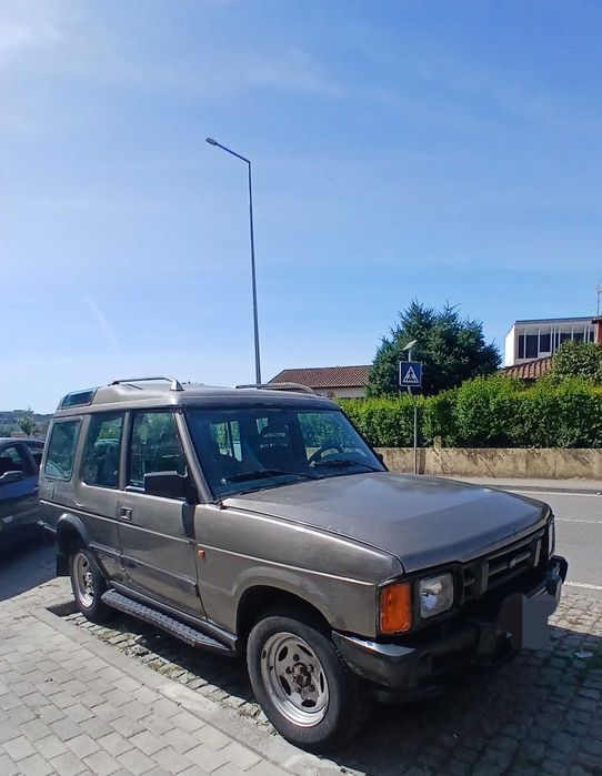 Jipe land rover Discovery 2.5 gasóleo