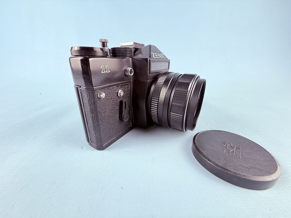 Aparat analogowy Zenit 11 obiektyw helios 44M-4