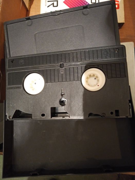 sprzedam kasety do odtwarzacza DVD