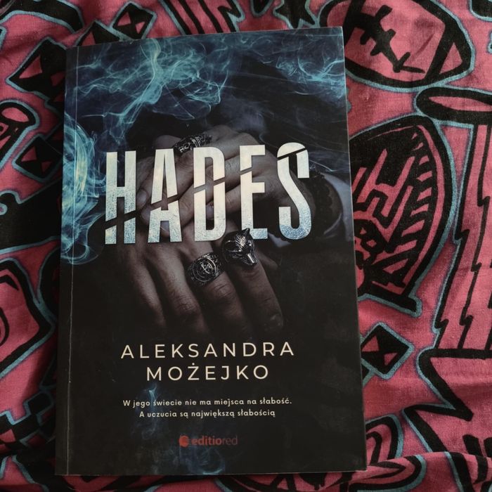 Książka "Hades" Aleksandry Możejki