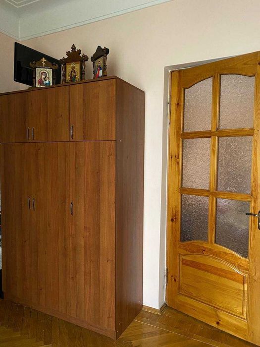 Продаётся 3-х ком. кв. центр Славянска Автономное от. 112 м.кв.