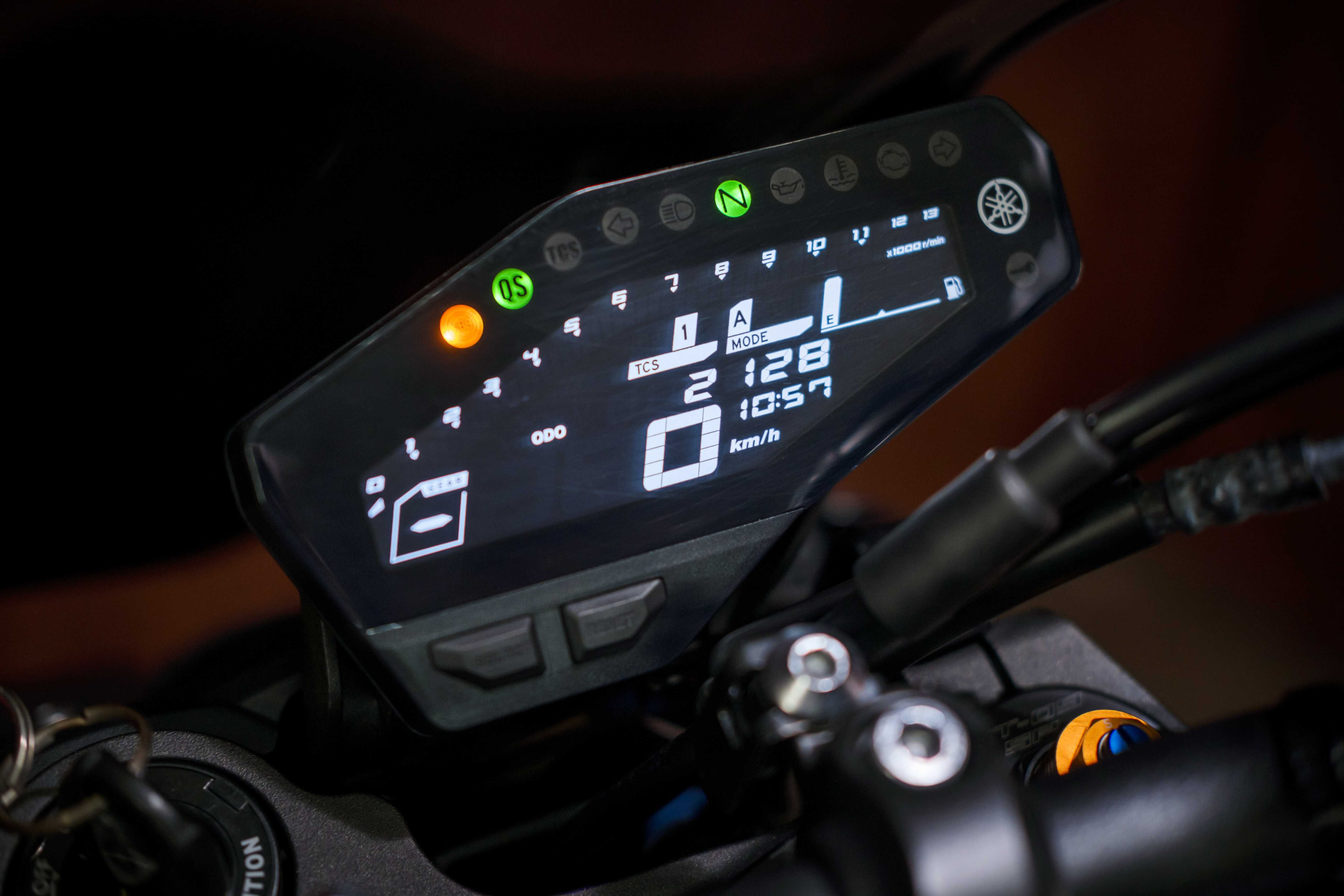 Новий Yamaha MT-09 SP ABS Traction LED Світло із Японії