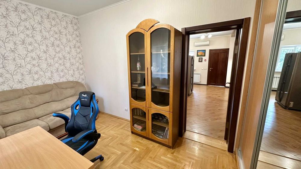 Без% Фото реал 3к розд 2пов дім, Конча-Заспа, база ФК Динамо, р.Козинк