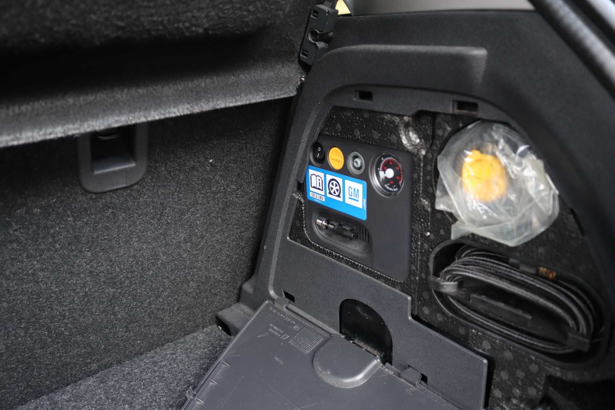 OPEL CORSA D 1.4 101 KM 2012 System Flex-Fix (bagażnik rowerowy)