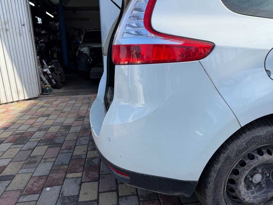 Бампер Renault Grand Scenic 3 задній TEQNC В наявності