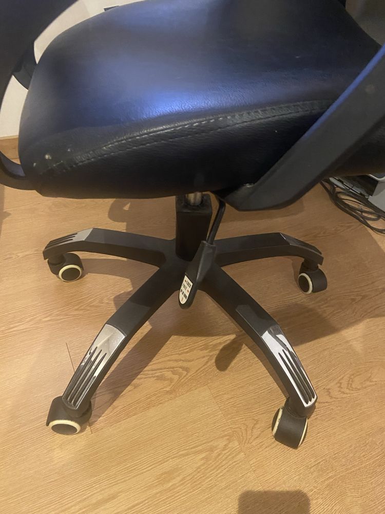 Secretaria escritorio+cadeira