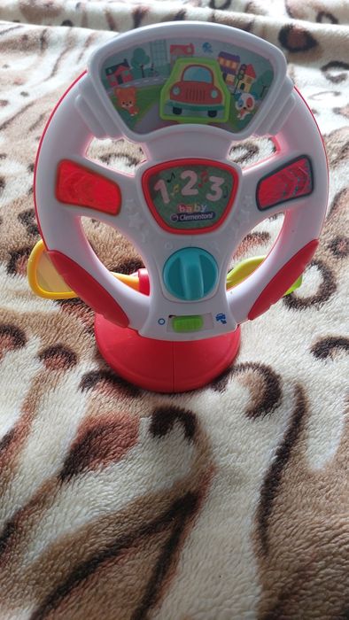 Zabawka kierownica clementoni