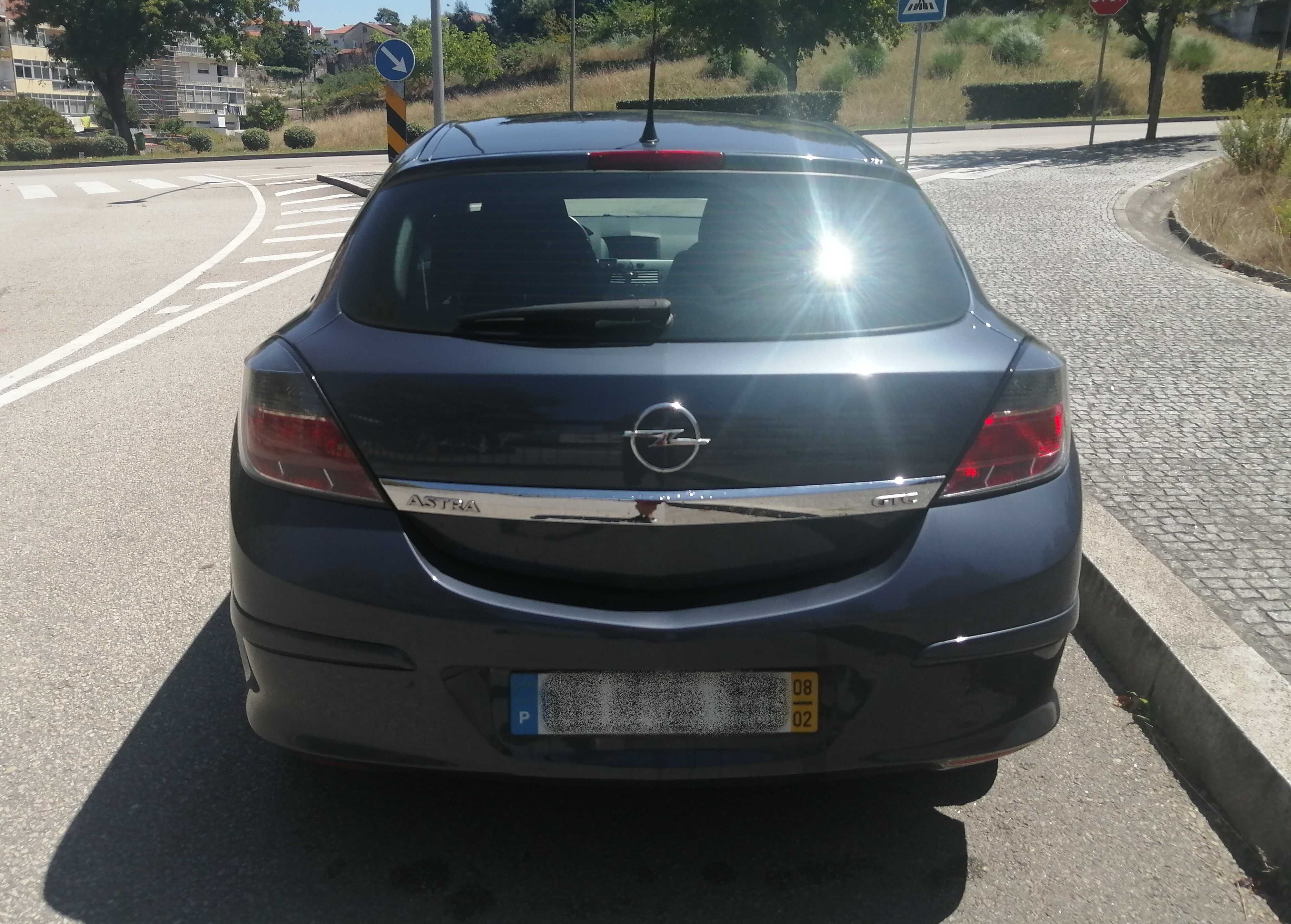 Opel Astra GTC 1.3 CDTI - Excelente estado!