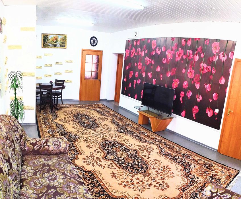 Аренда 70 м..кв. на М. Грушевского.