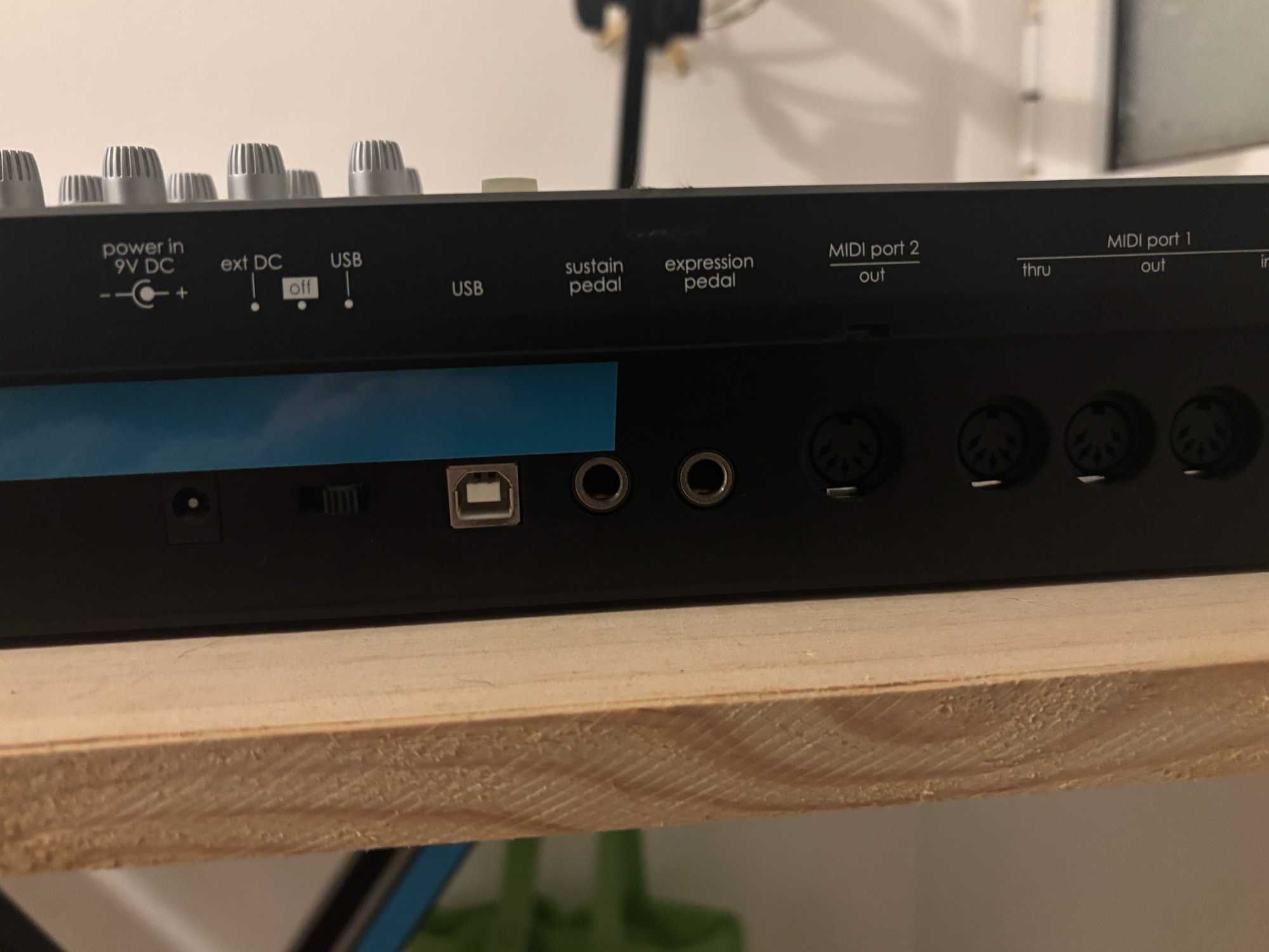 Controlador MIDI Novation 49SL MkII