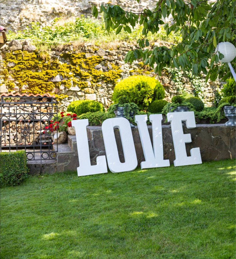 Букви LOVE 1м для фотосесії