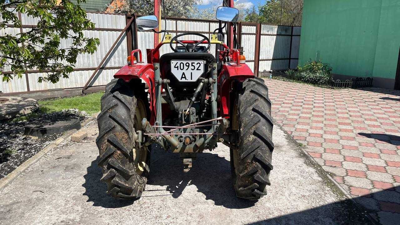 Трактор з погрузчиком YANMAR YM2210