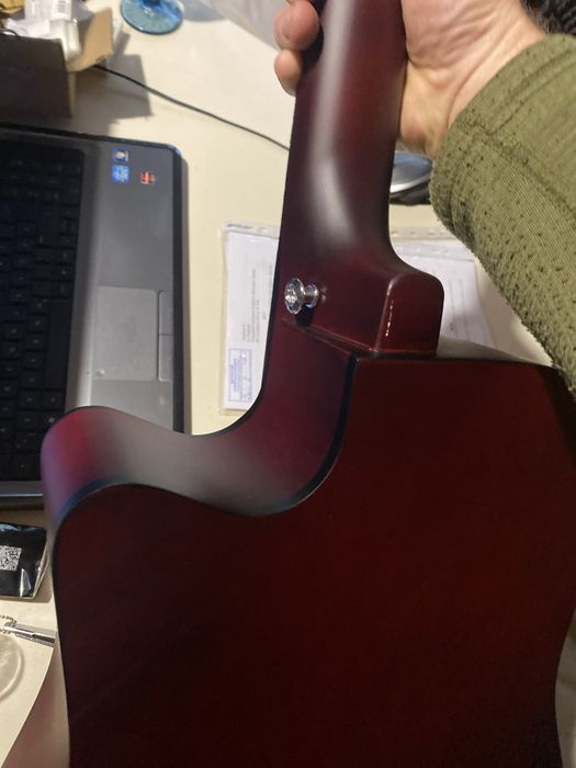 Гітара шестиструнна акустична