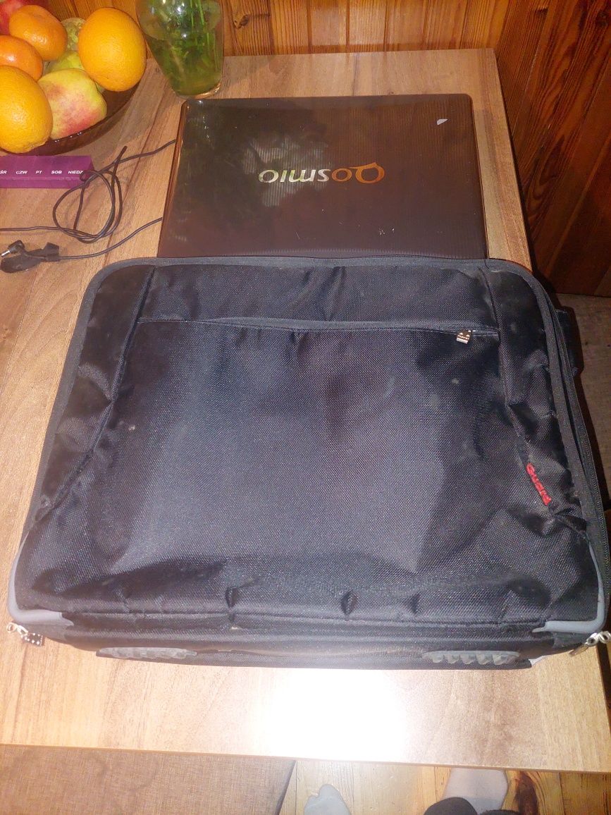 Toshiba Qosmio F50 10m