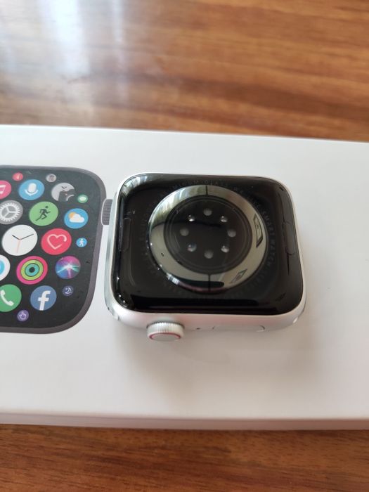 Смарт часы серии 6