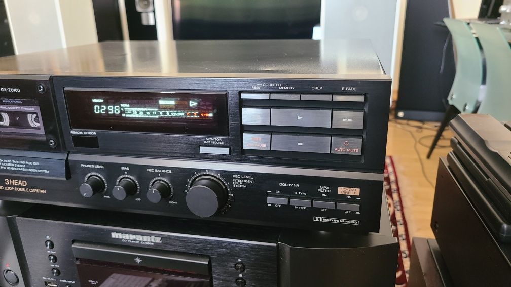 Кассетная дека A&D GX-Z6100 в отличном полностью рабочем состоянии