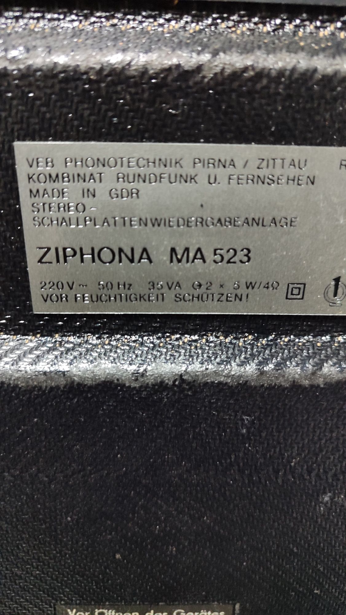 Gramofon ZIPHONA MA 523 z PRL-u