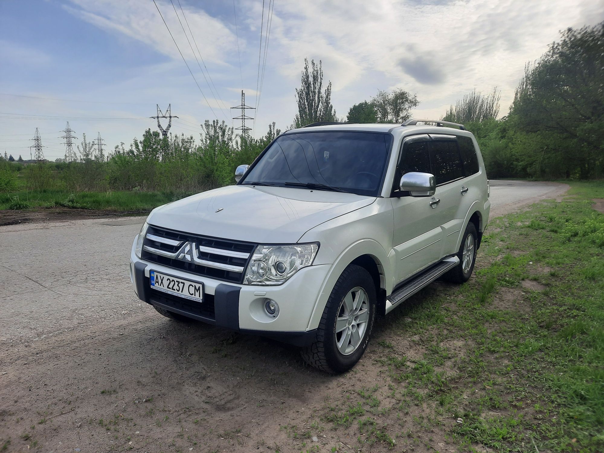 Продам Mitsubishi Pajero Wagon