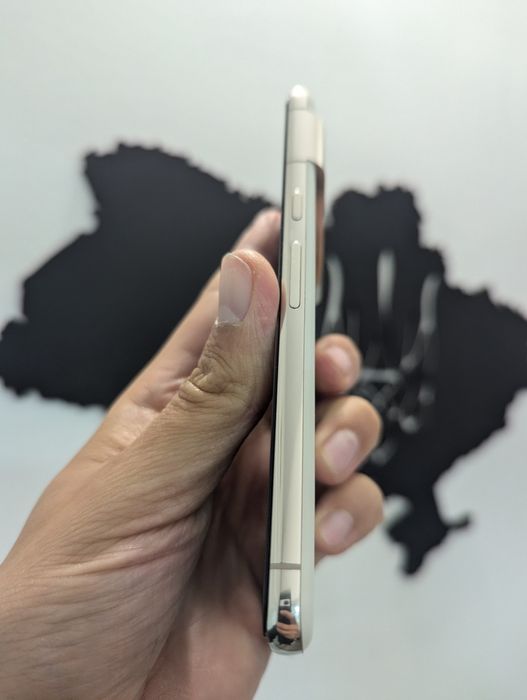 Google Pixel 8 pro 256gb Porcelain. Neverlock