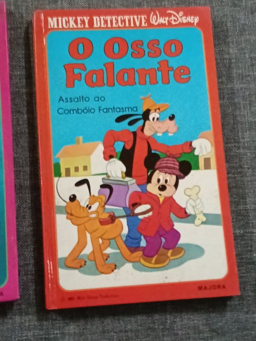 Livros  diversos, colecionaveis ( Mickey Detective,etc..)