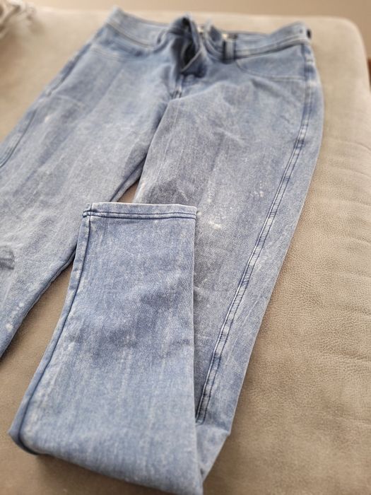 Calças de ganga skinny Bershka