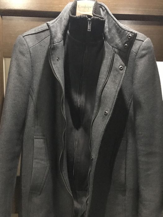 Стильне чоловіче пальто ZARA, розмір S