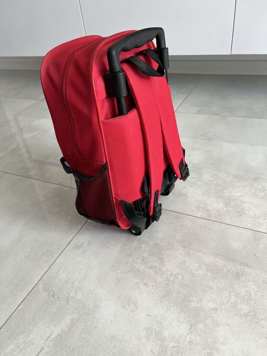 Plecak na kółkach szkolny