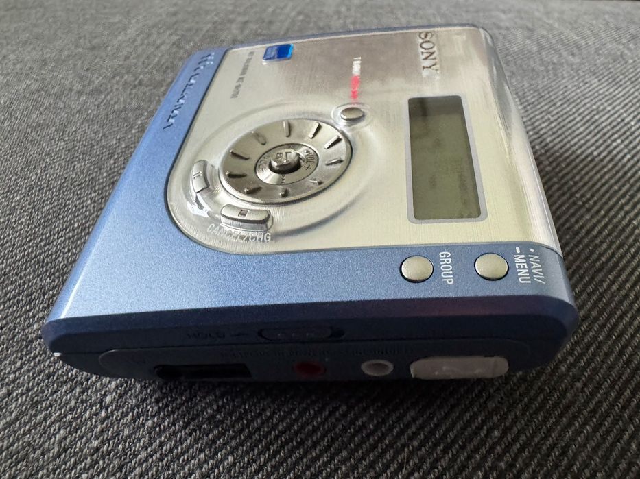 Sony MiniDisc MZ-NH700