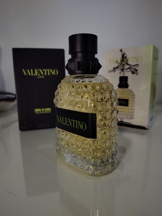 Perfumy Valentino Born in Roma yellow dream
