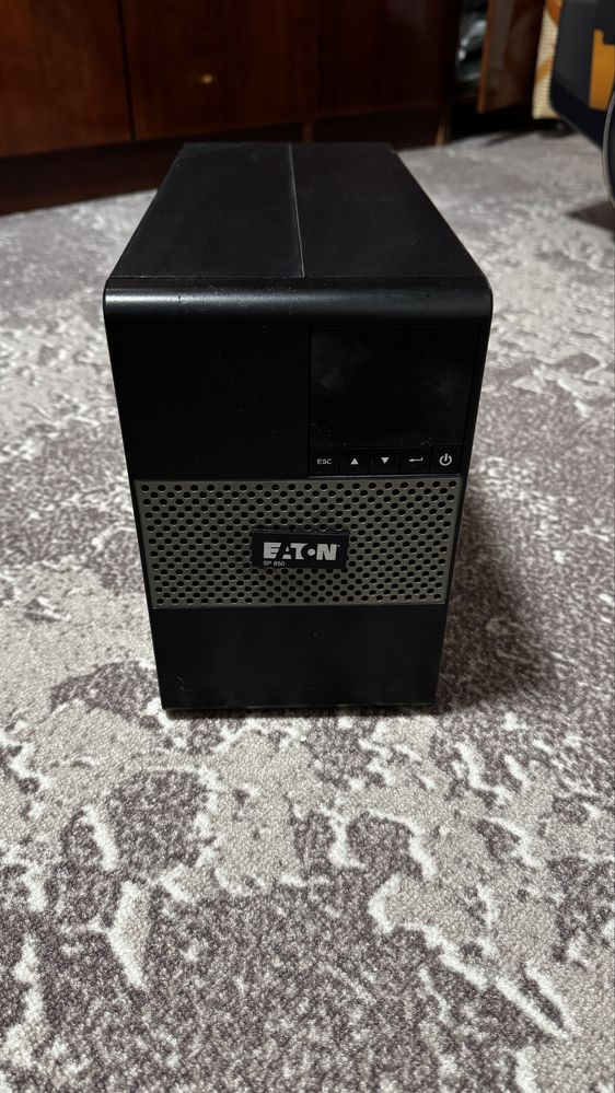 ДБЖ,УПС,Безперебійник Eaton 5p-850G